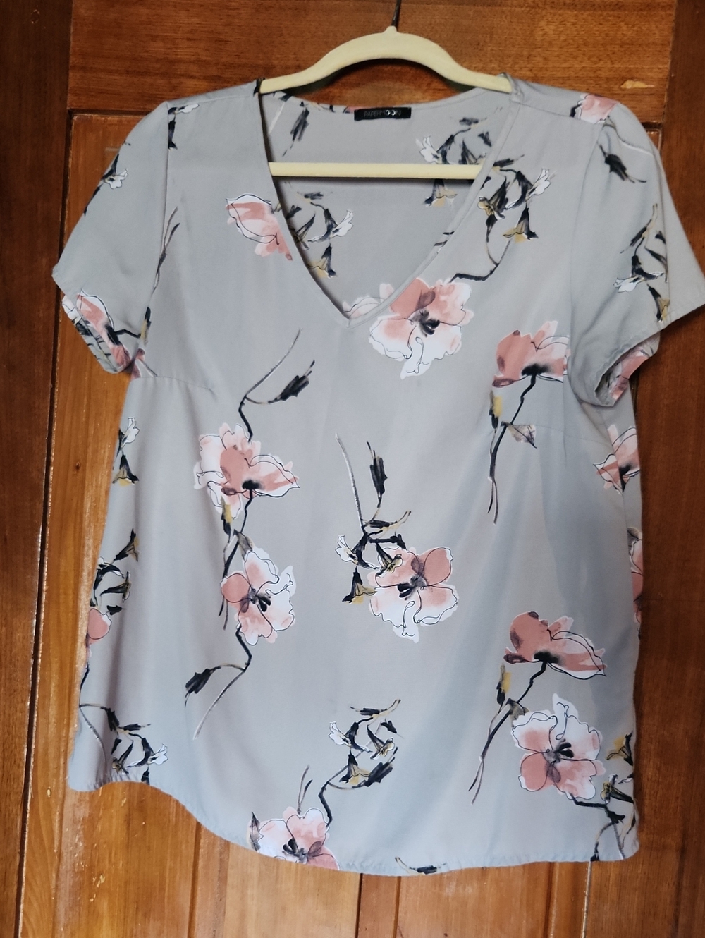 Papermoon Soft Gray Floral V-Neck Top with Blush Accents